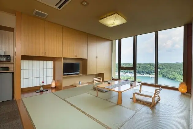 Oda (Japanese Western Style)