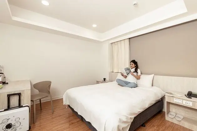 Luxury Tek Büyük Yataklı Oda