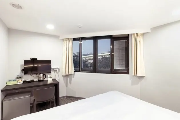 Luxury Tek Büyük Yataklı Oda