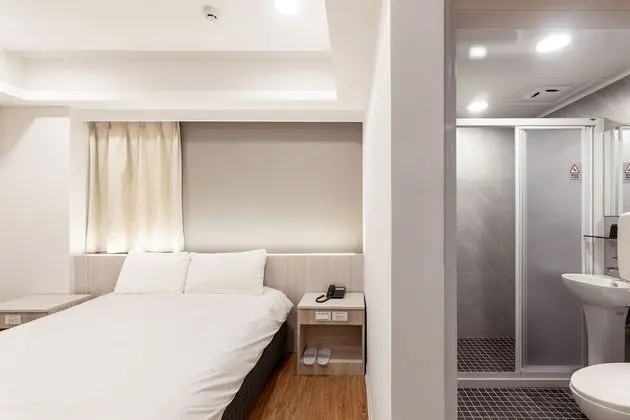 Luxury Tek Büyük Yataklı Oda