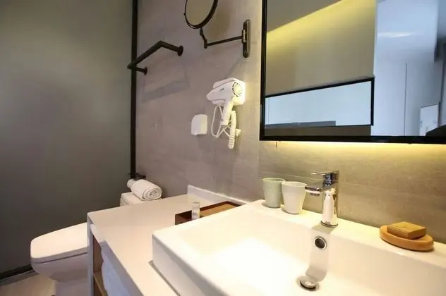 Tek Büyük Yataklı Oda, 1 Büyük (Queen) Boy Yatak