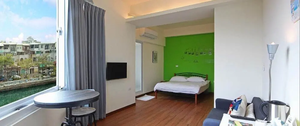 Deluxe Tek Büyük Yataklı Oda, Nehir Manzaralı