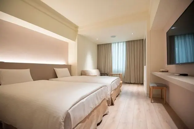 Basic İki Ayrı Yataklı Oda (Newly Renovated Room)