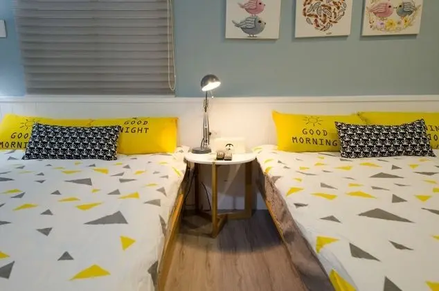 Design Dört Kişilik Oda, 2 Çift Kişilik Yatak