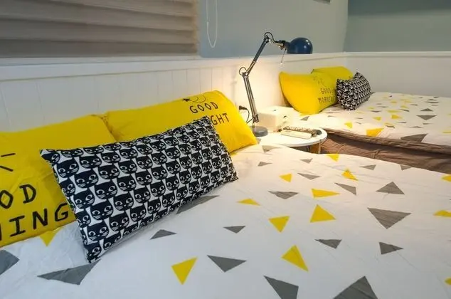 Design Dört Kişilik Oda, 2 Çift Kişilik Yatak