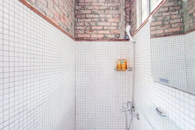 Superior Tek Kişilik Oda, Ortak Banyo