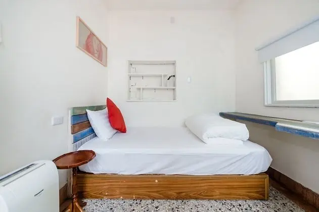 Tek Kişilik Oda, Ortak Banyo