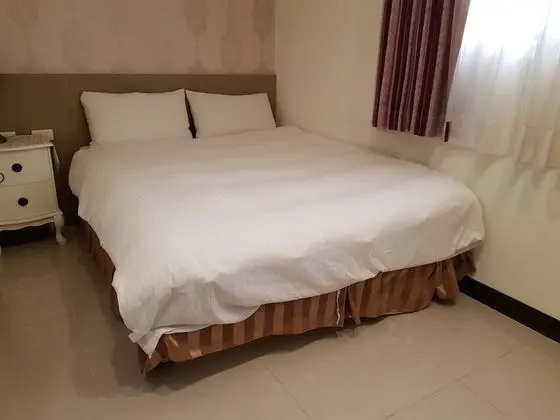 Standard Tek Büyük Yataklı Oda (202, 203, 302, 303)