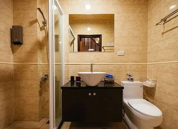 Basic Ortak Ranzalı Oda, Karma Ranzalı Oda, Ortak Banyo
