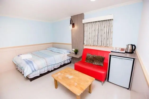 Classic Tek Büyük Yataklı Oda