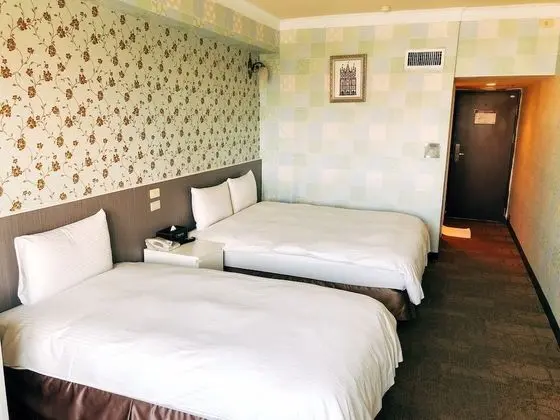Senior Üç Kişilik Oda