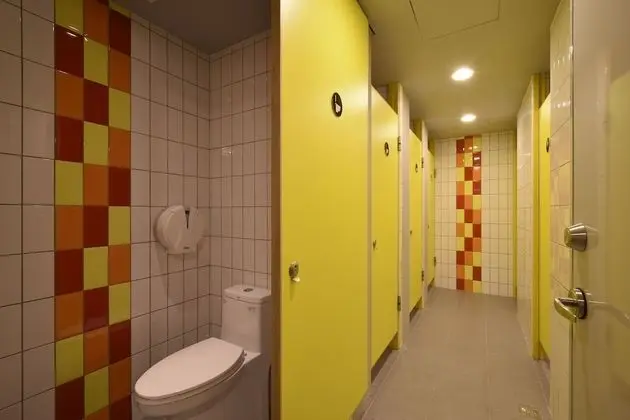 Ortak Ranzalı Oda, Karma Ranzalı Oda