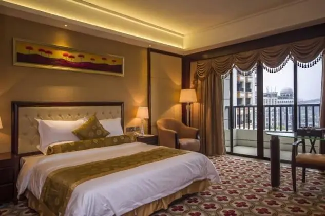Deluxe Tek Büyük Yataklı Oda