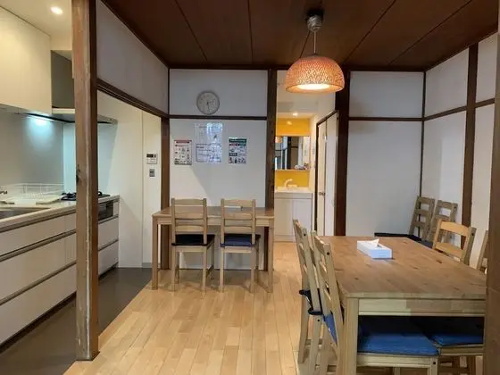 Ev (Taisho Terraced House)