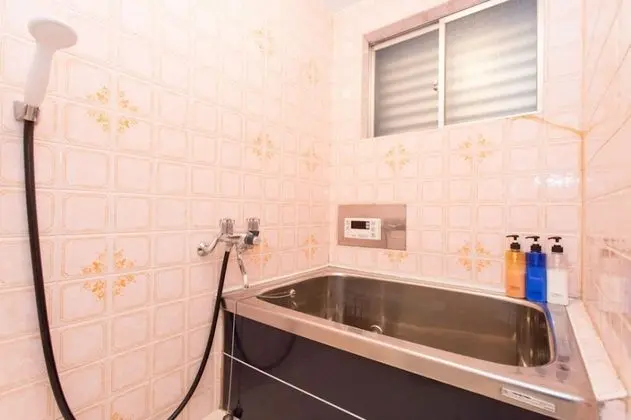 Ev (Taisho Terraced House)