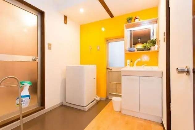 Ev (Taisho Terraced House)