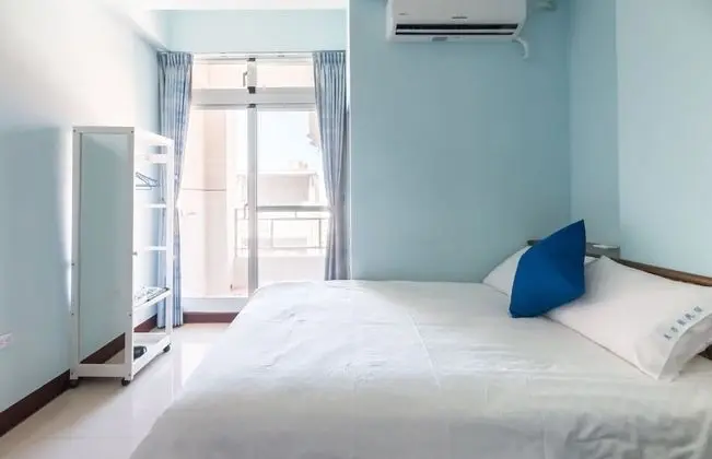 Dört Kişilik Oda, 2 Çift Kişilik Yatak, Sigara İçilmez, Balkon