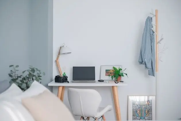 Basic Tek Büyük Yataklı Oda