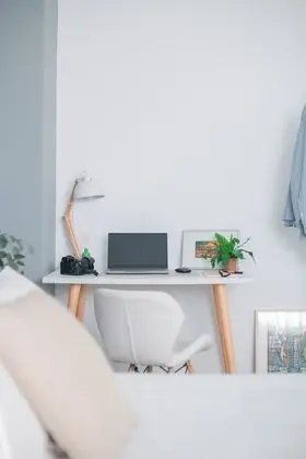 Classic Tek Büyük Yataklı Oda