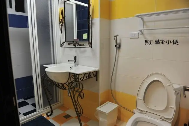 Ortak Ranzalı Oda, Karma Ranzalı Oda