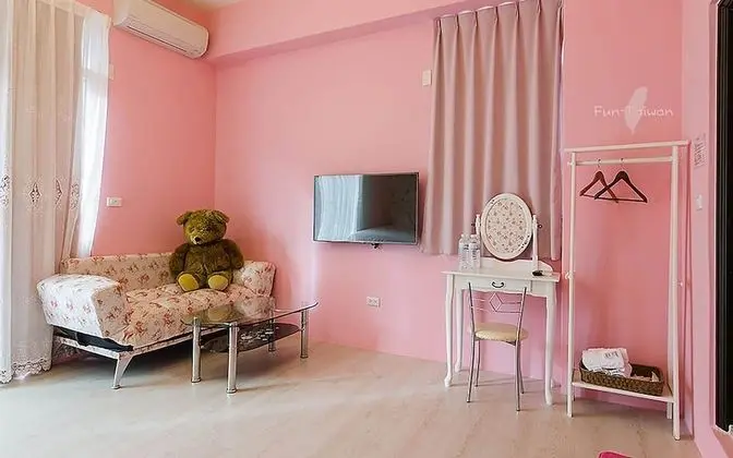 Design Dört Kişilik Oda, 1 Yatak Odası