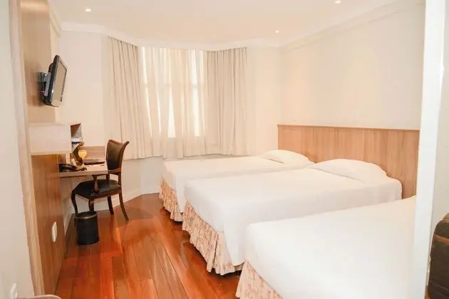 Deluxe Üç Kişilik Oda, Birden Çok Yatak