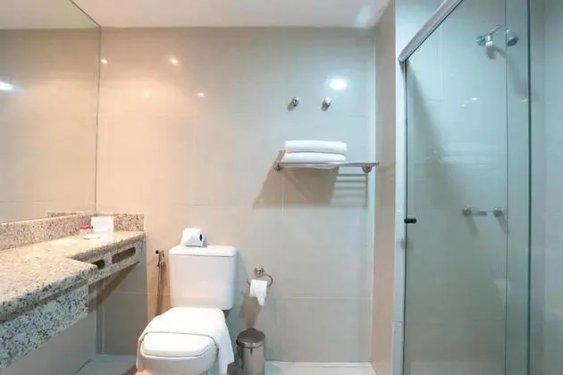 Deluxe Üç Kişilik Oda, Birden Çok Yatak