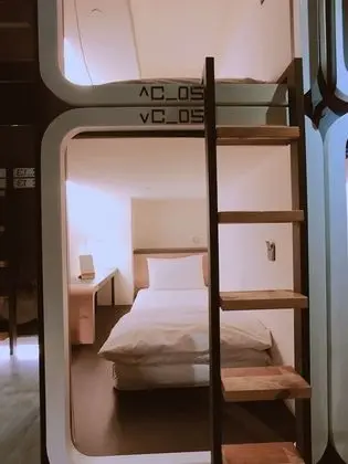 Ortak Ranzalı Oda, Karma Ranzalı Oda (single bed in a shared room)