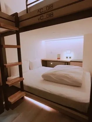 Ortak Ranzalı Oda, Sadece kadınlar için (double size bunk bed)