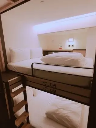 Ortak Ranzalı Oda, Sadece kadınlar için (double size bunk bed)