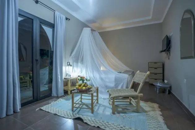 Comfort Tek Büyük Yataklı Oda