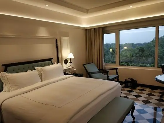 Luxury Oda, 1 En Büyük (King) Boy Yatak, Manzaralı