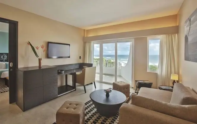 Deluxe Süit, 1 En Büyük (King) Boy Yatak, Deniz Manzaralı (1 Bedroom, Allure)