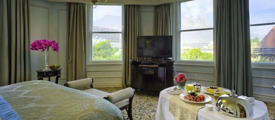 Luxury Oda, 1 En Büyük (King) Boy Yatak, Şehir Manzaralı (Heritage Wing)