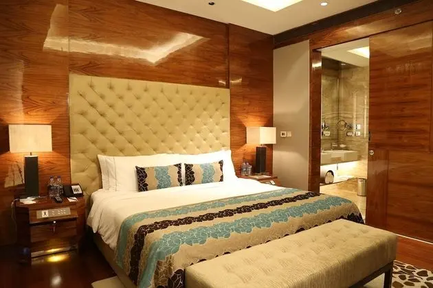 Luxury Oda, 1 En Büyük (King) Boy Yatak
