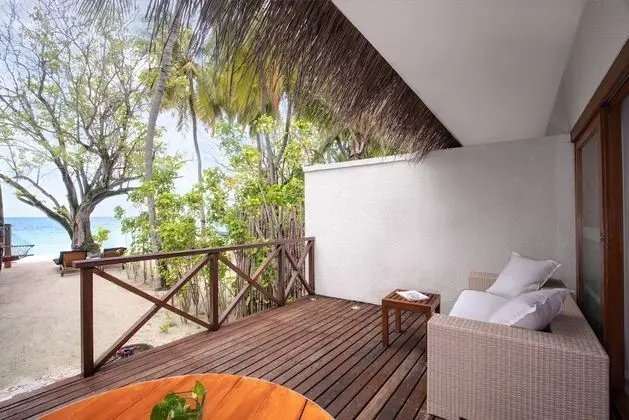 Deluxe Beach Villa, 1 King Bed, Ocean View