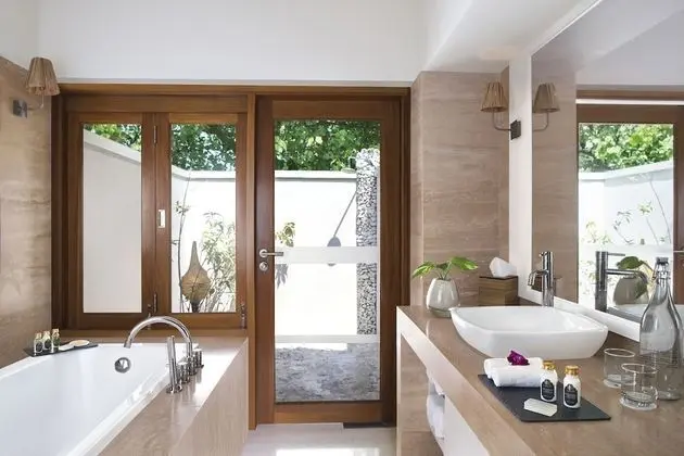Deluxe Beach Villa, 1 King Bed, Ocean View