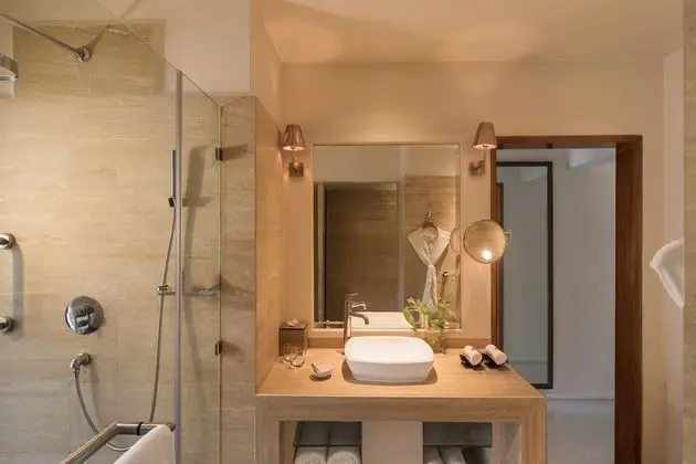 Superior Villa, 1 En Büyük (King) Boy Yatak, Okyanus Manzaralı, Denize Sıfır (Charm)