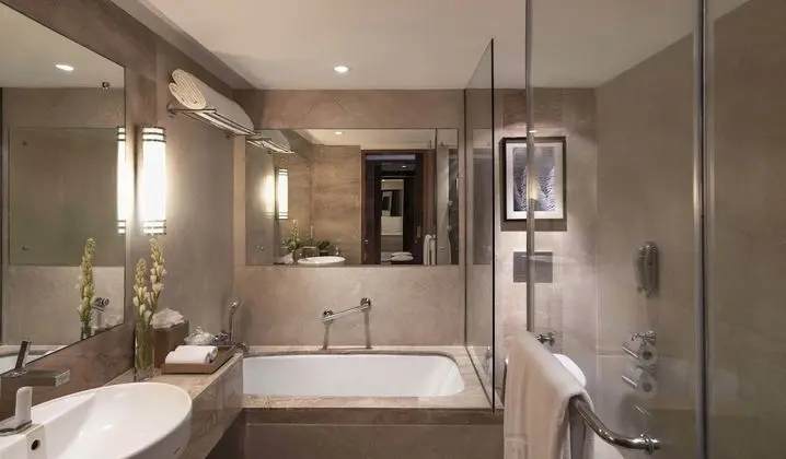 Luxury Oda, 1 En Büyük (King) Boy Yatak, Manzaralı
