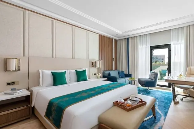 Club Oda, 1 En Büyük (King) Boy Yatak ve Çekyat, Business Dinlenme Salonu Kullanımı, Deniz Manzaralı