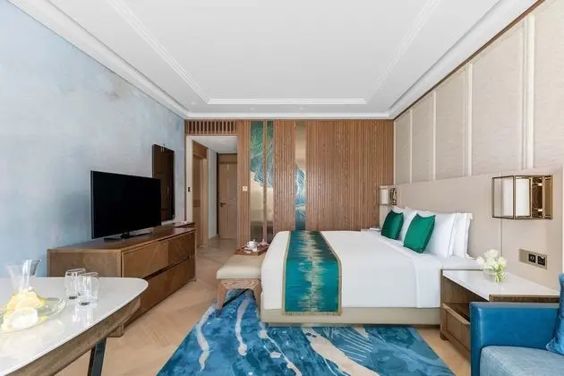 Club Oda, 1 En Büyük (King) Boy Yatak ve Çekyat, Business Dinlenme Salonu Kullanımı, Deniz Manzaralı
