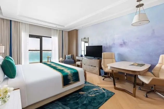 Luxury Süit, 1 En Büyük (King) Boy Yatak ve Çekyat, Business Dinlenme Salonu Kullanımı