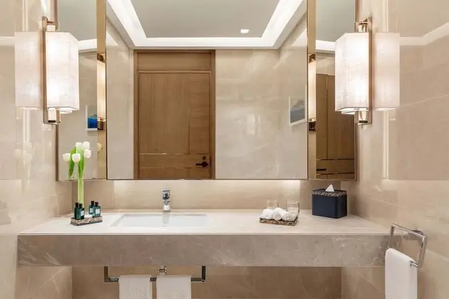 Luxury Süit, 1 En Büyük (King) Boy Yatak ve Çekyat, Business Dinlenme Salonu Kullanımı