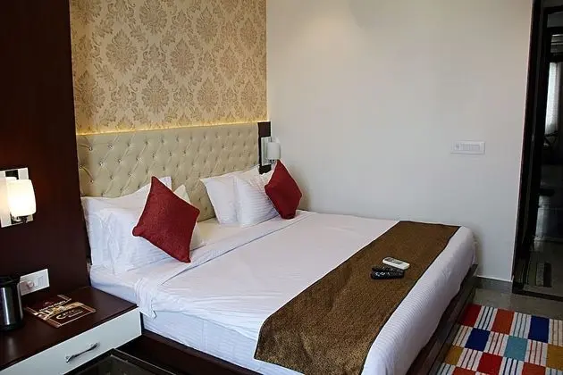 Deluxe Tek Büyük Yataklı Oda, 1 Çift Kişilik Yatak
