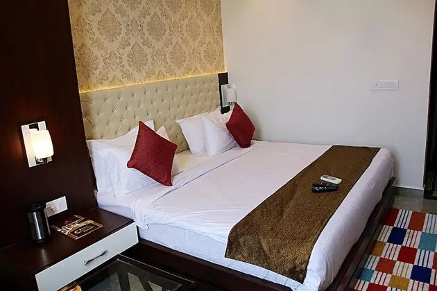 Deluxe Tek Büyük Yataklı Oda, 1 Çift Kişilik Yatak