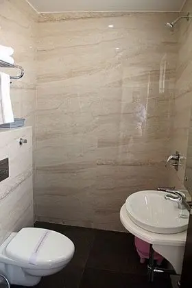 Deluxe Tek Büyük Yataklı Oda, 1 Çift Kişilik Yatak