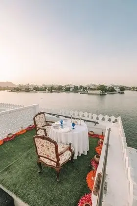 Royal Süit, 1 Yatak Odası, Göl Manzaralı (1 Bedroom)