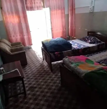 Standard Tek Büyük Yataklı Oda
