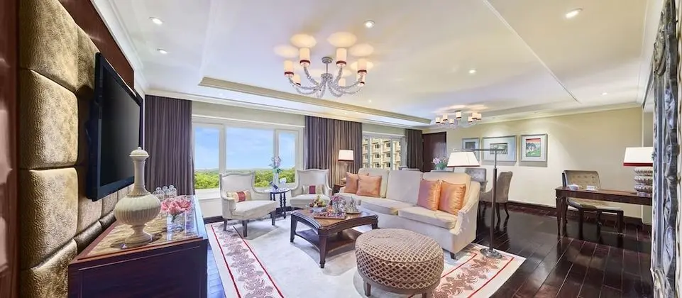 Luxury Süit, 1 En Büyük (King) Boy Yatak (1 Way Transfer, Cocktail Hours)