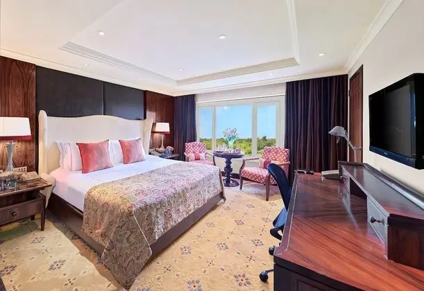 Luxury Süit, 1 En Büyük (King) Boy Yatak (1 Way Transfer, Cocktail Hours)